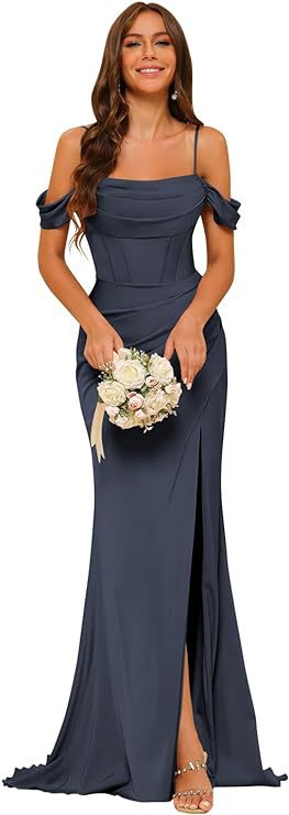 Vestido largo de dama de honor de satén