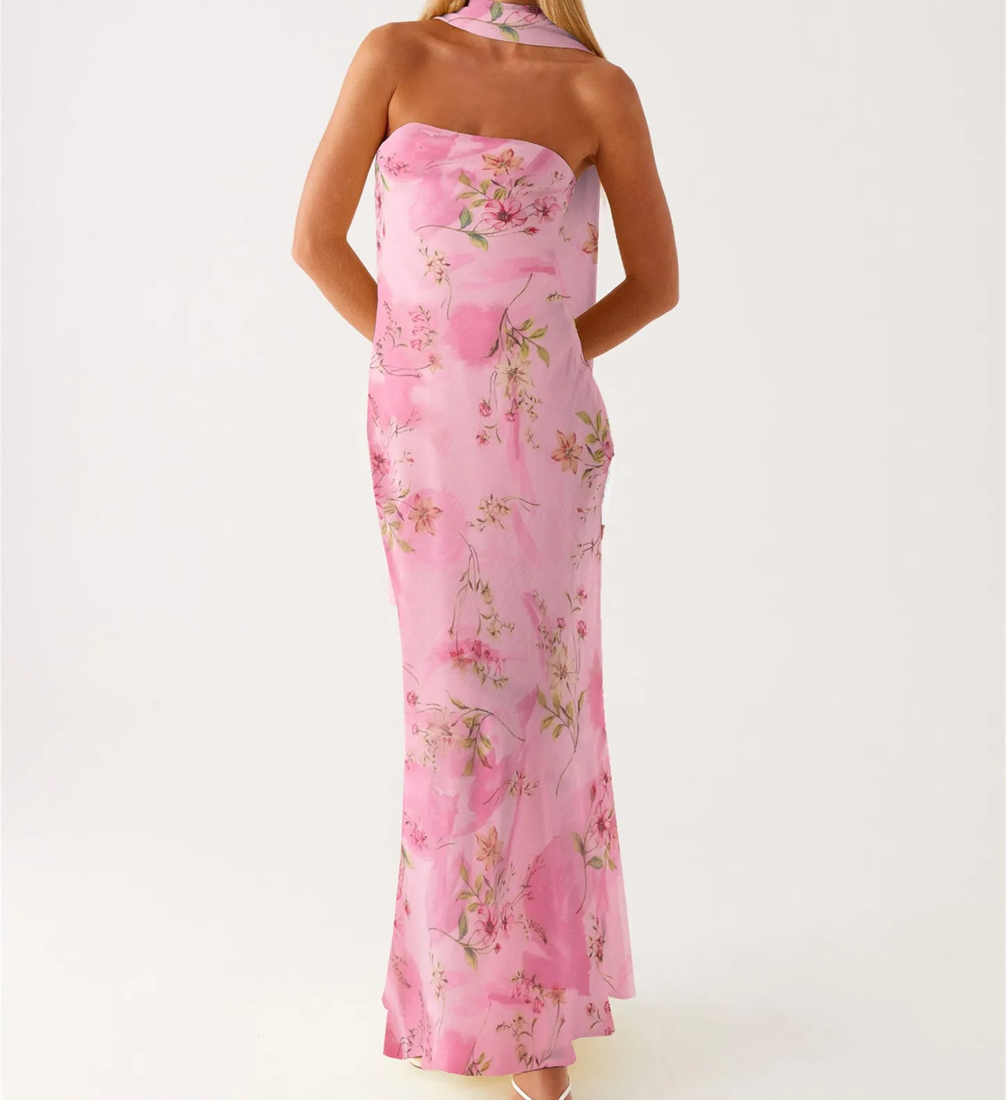 Mini vestido tubo para las noches de verano