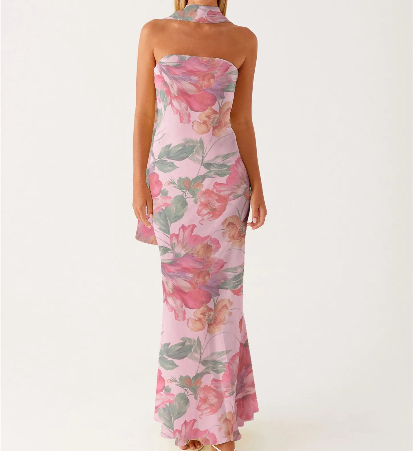Mini vestido tubo para las noches de verano