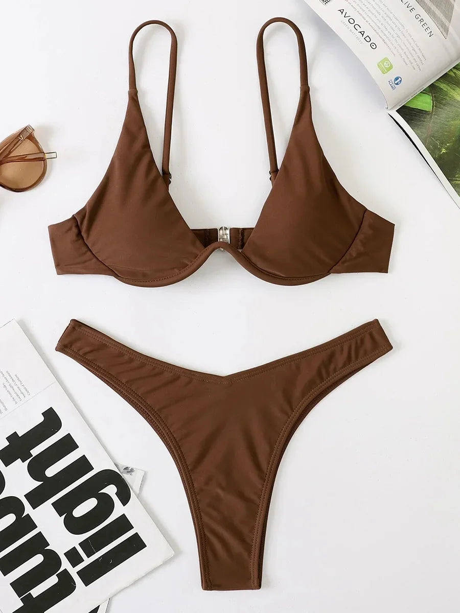 Conjunto de bikini con escote en V – Colección de verano