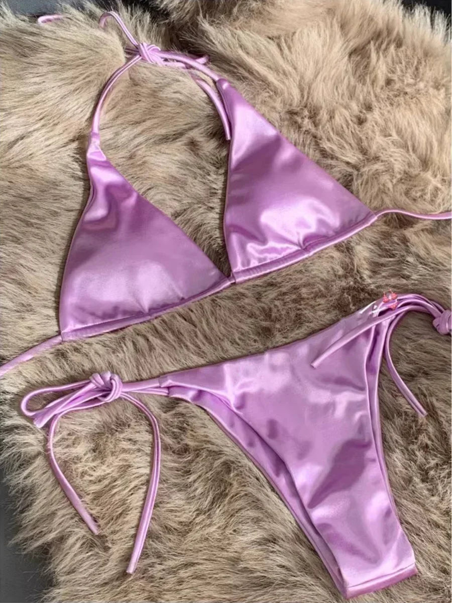 Bikini brasileño de satén para ella