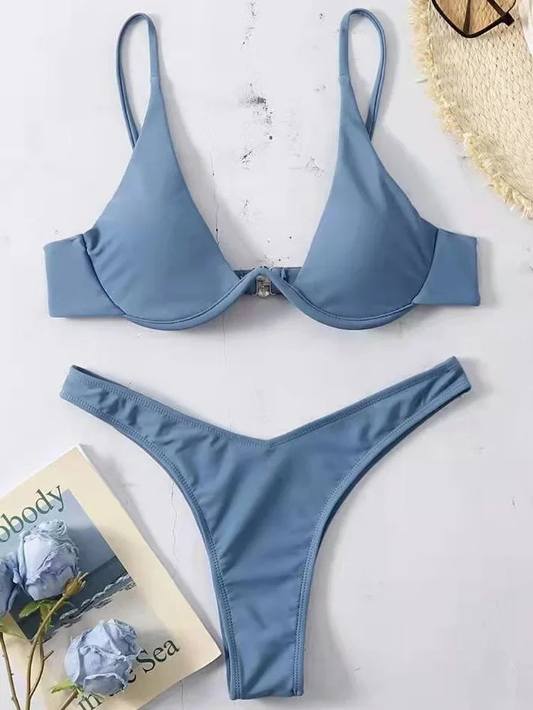Conjunto de bikini con escote en V – Colección de verano