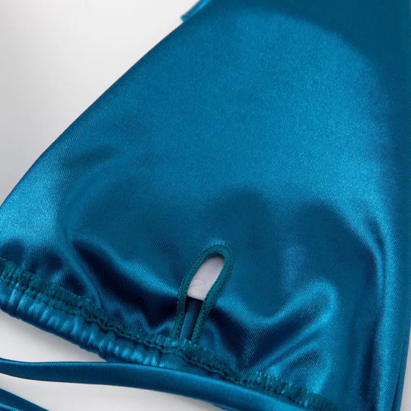 Bikini brasileño de satén para ella