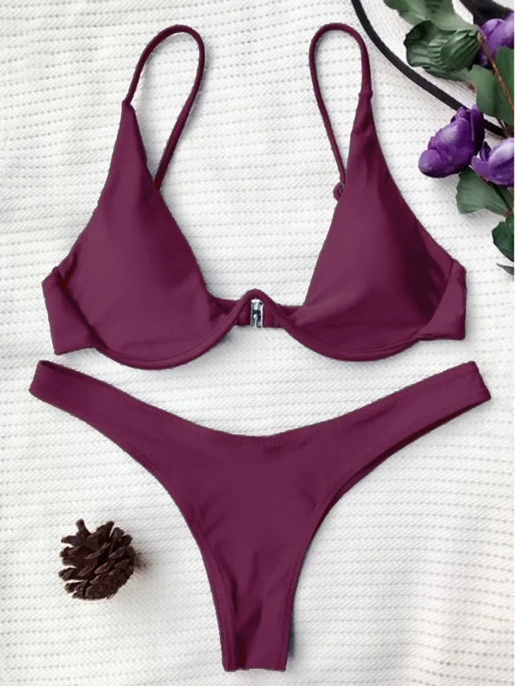 Conjunto de bikini con escote en V – Colección de verano